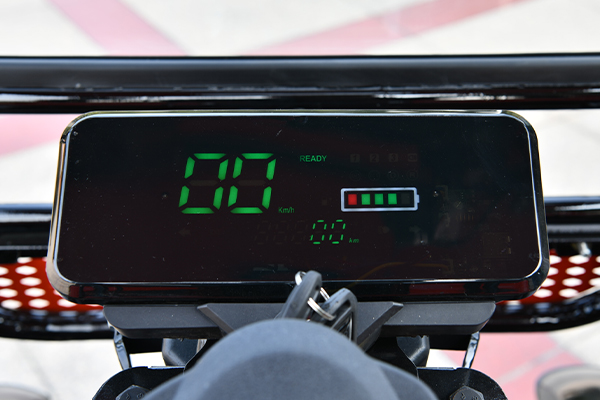 4.New-HD-LCD-display