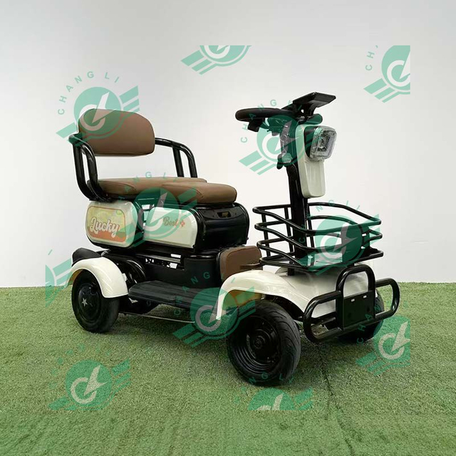 Factory Direct Sale Mini Foldable Four Wheel Travel Scooter Electronic Household